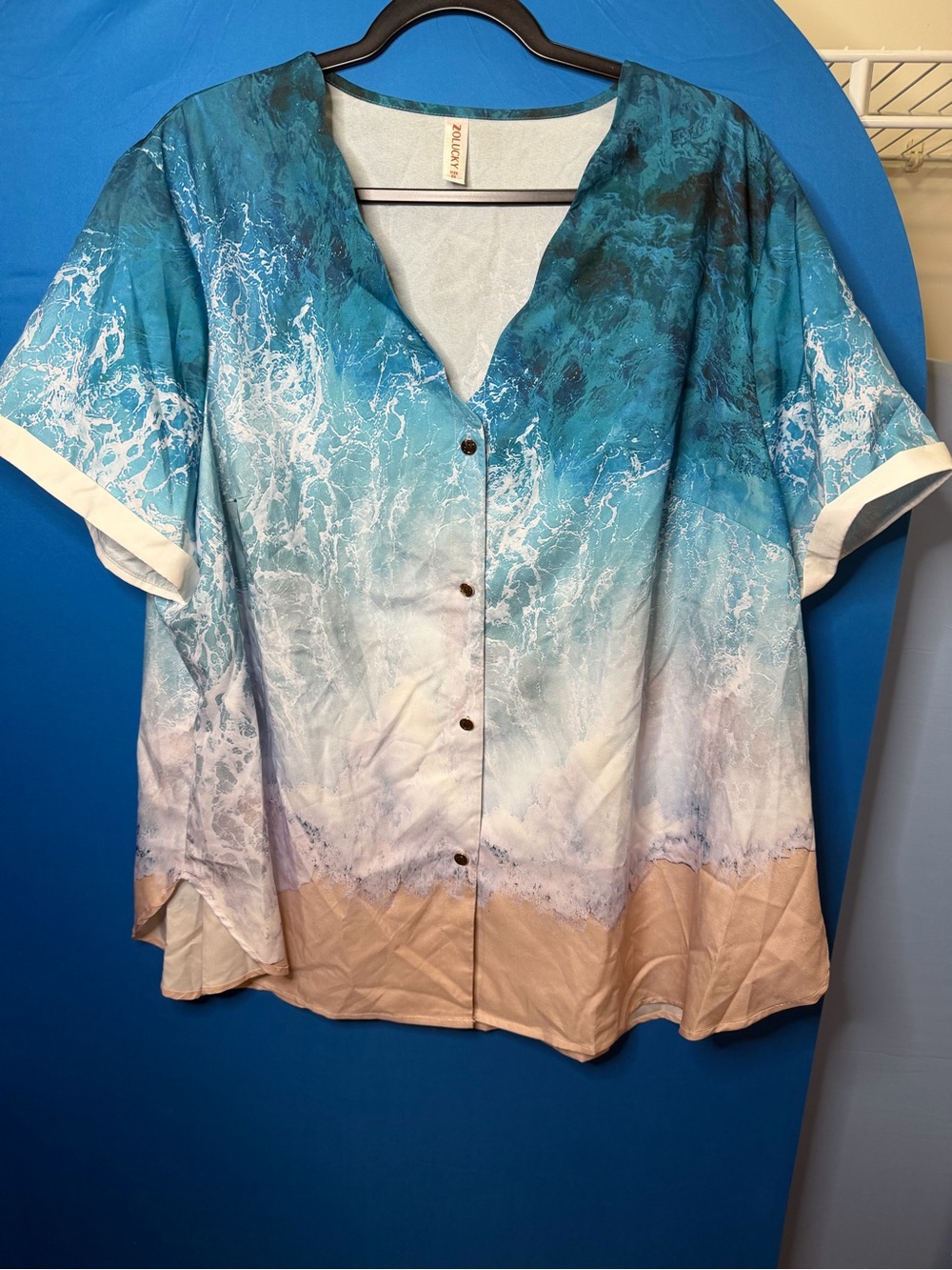 Zolucky | Women’s Button-Down Beach Print Top | Size 2X